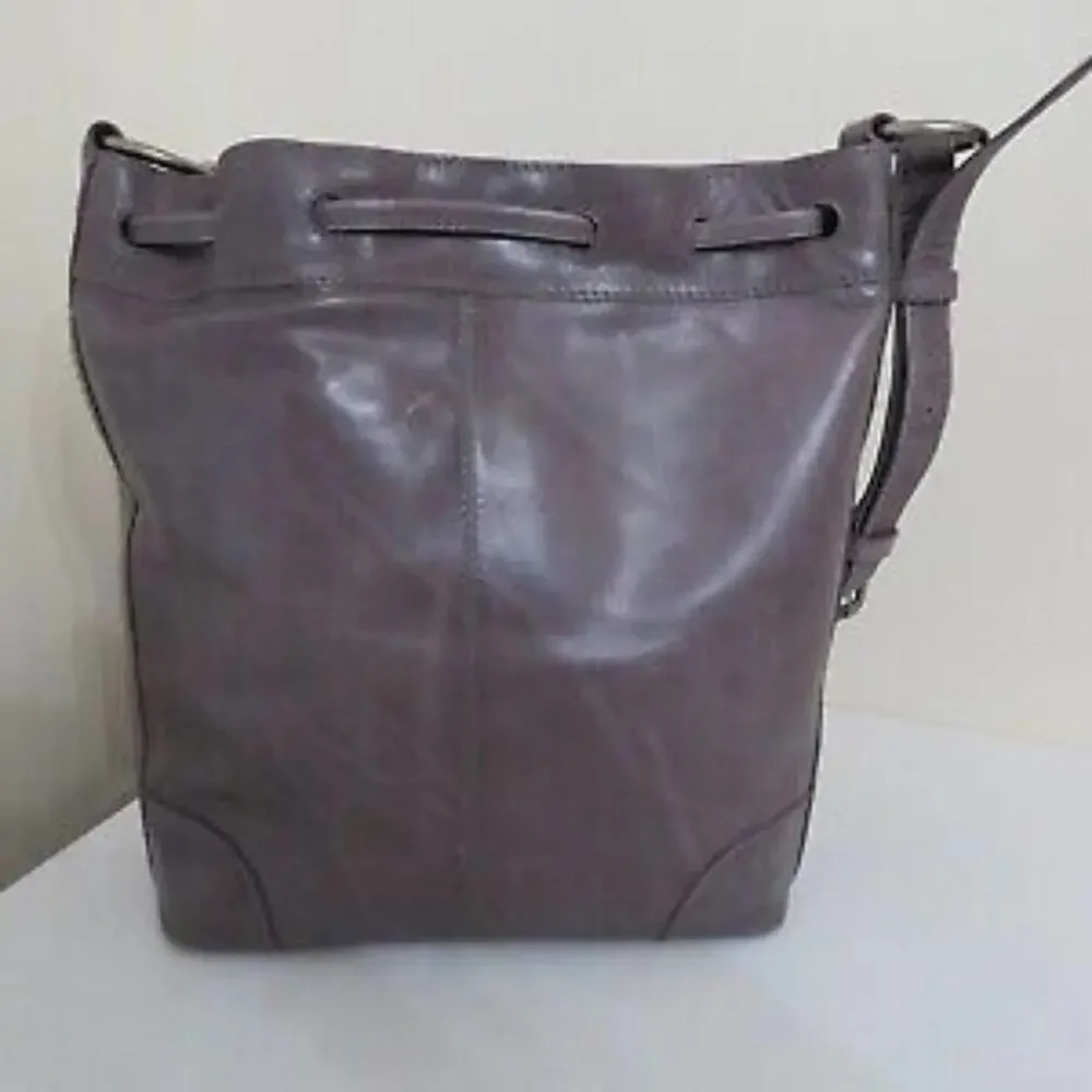 FRYE‎ MELISSA LEATHER DRAWSTRING HOBO BAG PURSE NEW AMETHYST